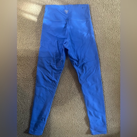 TnAction Aritzia leggings - Picture 2 of 4